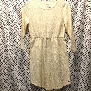 Cute 3/4 sleeve O’Neill dress!!